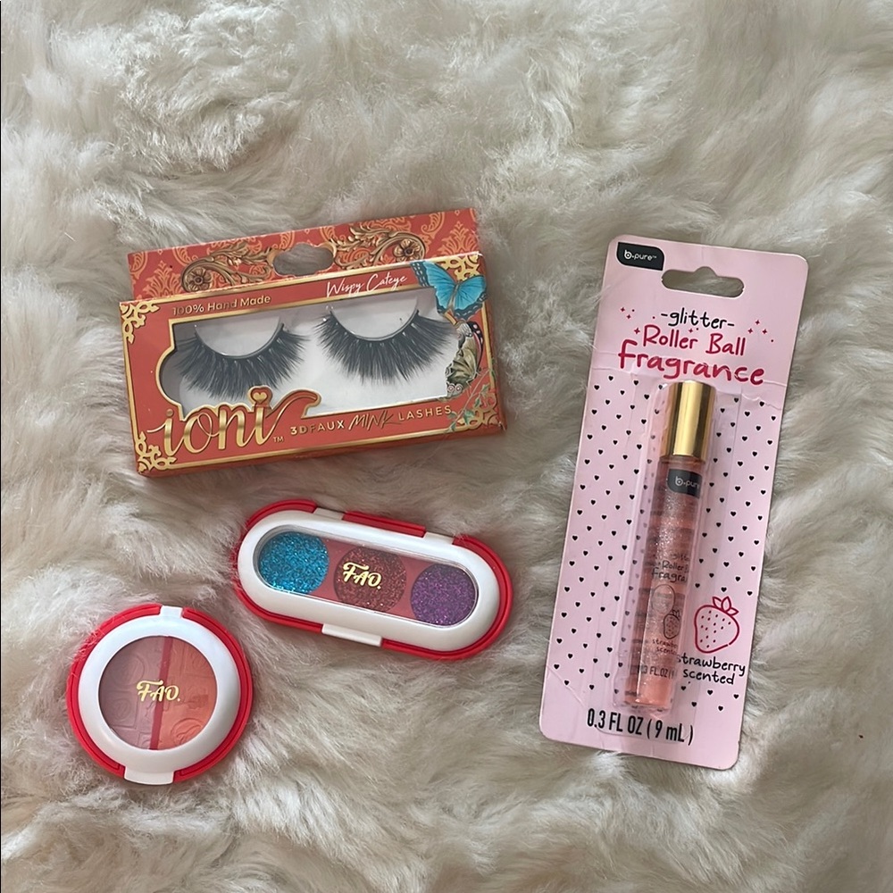 Ioni Faux Mink Lashes and Makeup Set